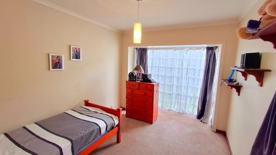 4 Bedroom Property for Sale in Vaalpark Free State